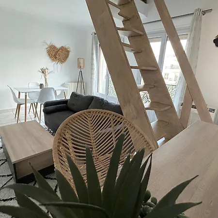 Amazon- Parking & Balcon Apartmán *