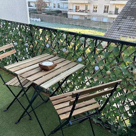 Amazon- Parking & Balcon Pontault-Combault